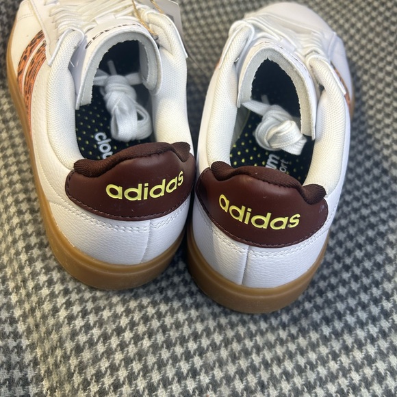 adidas White and Orange Women's Sneakers - Picture 3 of 6